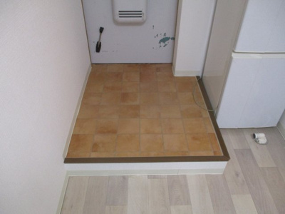 【玄関】 | 川辺ビル