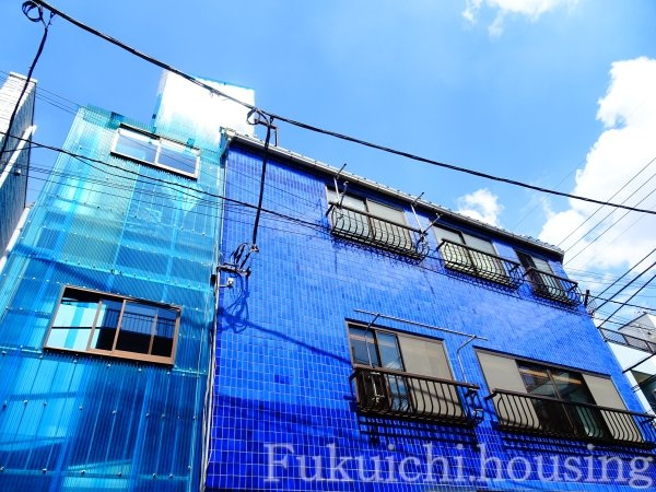 SANTAHOUSEの外観