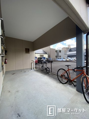 【エントランス】 | グレイス梅坪