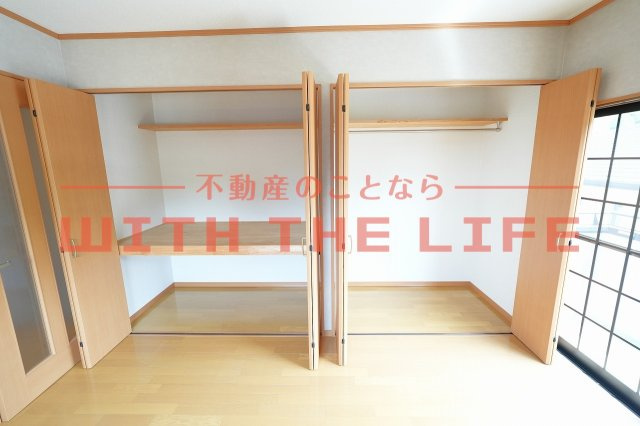 クローバー岡【10,000円キャッシュバック対象物件】の収納|収納スペース豊富です