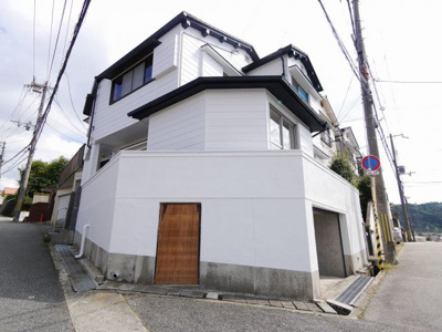 【外観】 | 鈴蘭台東町4丁目リノベーション中古戸建 | 外壁塗装済＾＾