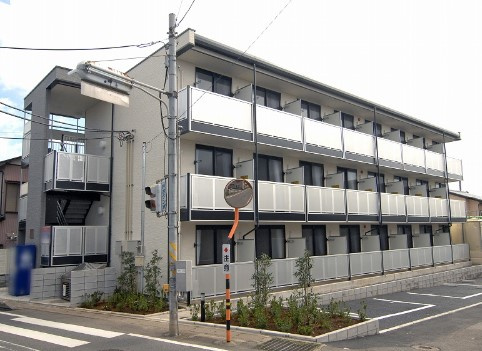 レオパレスフェリキタス花園の外観