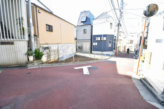 【前面道路含む現地写真】 | 現地見学や資料請求などお気軽にお問合わせ下さい。
周辺環境とあわせて現地ご案内致します。