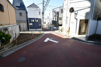 【前面道路含む現地写真】 | 現地見学や資料請求などお気軽にお問合わせ下さい。
周辺環境とあわせて現地ご案内致します。