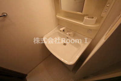 【独立洗面台】 | エイペックス心斎橋東 | 朝の身支度には欠かせない独立洗面化粧台
