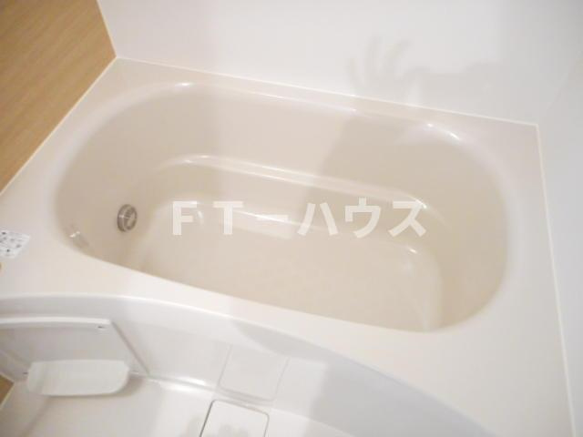 ｔｗ．ｒａｉｎｂｏｗ　Ｔの浴室