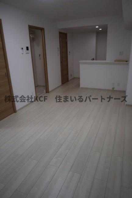 コーエーアビタシオンの居間・リビング|ゆったり過ごせる居間です