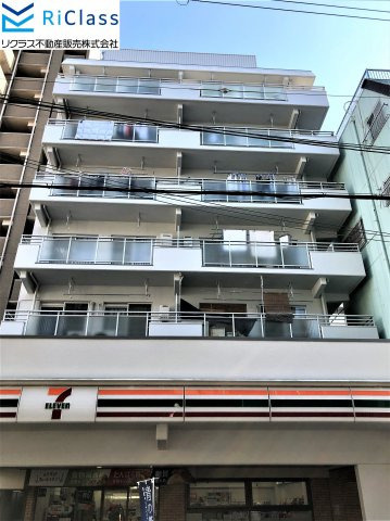 協和ハイツ春日の外観|落ち着いた雰囲気の外観です