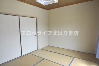 【和室】 | 西脇市和布町貸家　南側