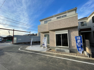 【前面道路含む現地写真】 | 尾張旭市西山町2期　全1棟　1号棟＜仲介手数料無料＞瑞鳳小・西中　新築一戸建て | 11/8撮影尾張旭市の不動産売買の事ならマックスバリュで住まい相談エムワイホームにお任せください。
