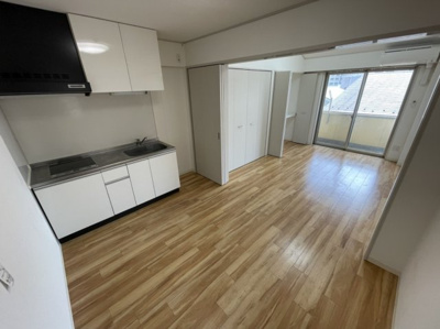 【居間・リビング】 | ニューライフ東白楽