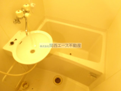 【浴室】 | レオパレスカナール