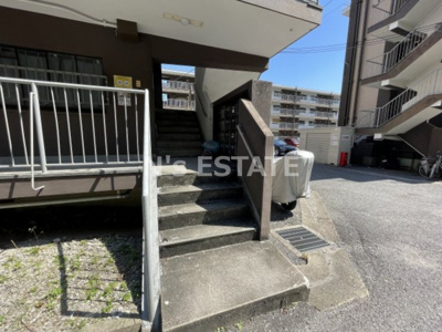 【エントランス】 | ヴィラナリー雲雀ヶ丘3号棟