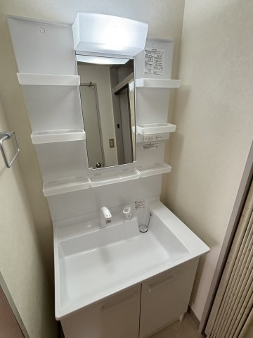 ☆独立洗面台新規交換☆