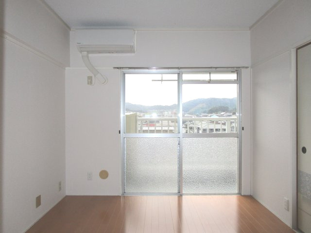 前田ビルの和室