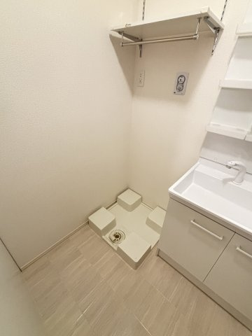 セジュールKAMI　Gの洗面所