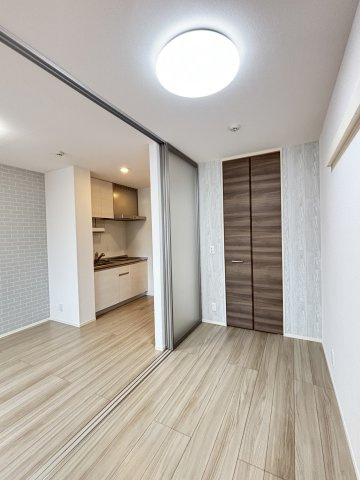 セジュールKAMI　Gの洋室