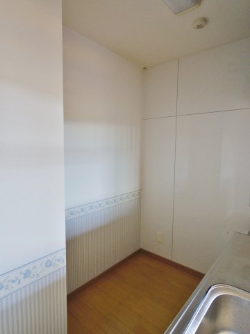 【その他】 | ミレーユ・ステディア | 冷蔵庫置き場も確保