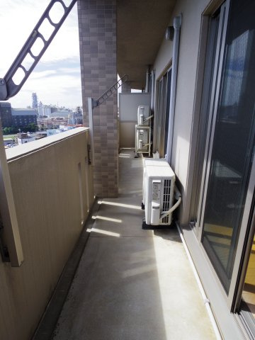 【バルコニー】 | ミレーユ・ステディア | 広いバルコニー！お布団もたくさん干せます♪　