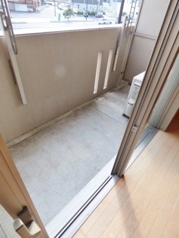 【バルコニー】 | ミレーユ・ステディア