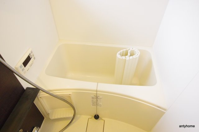 エステムコート新大阪12オルティ　仲介手数料無料の浴室