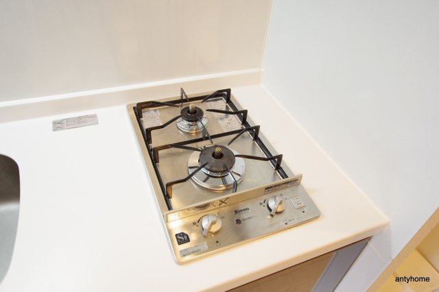 エステムコート新大阪12オルティ　仲介手数料無料のキッチン