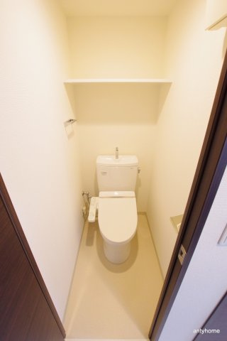 エステムコート新大阪12オルティ　仲介手数料無料のトイレ