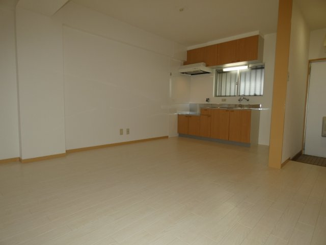 【居間・リビング】 | 長居椿マンション