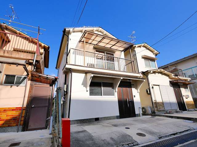 東浦住宅の外観