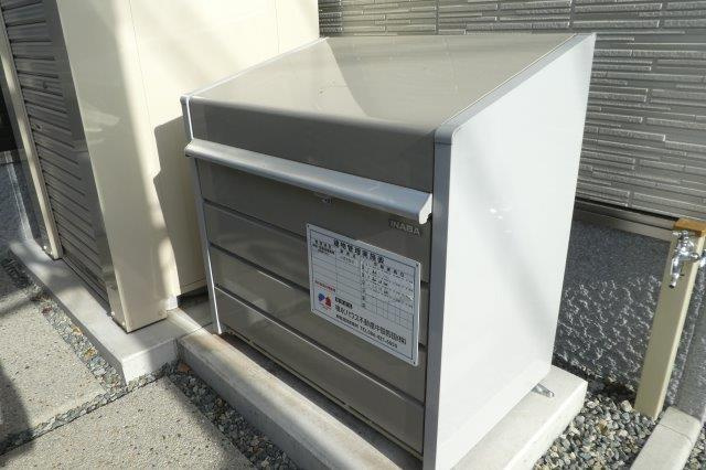 シャーメゾンＣｏｃｏｎのその他共用部分|敷地内ゴミＳＴ・当番なし。