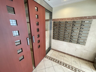 【エントランス】 | ガーラ文京本郷台