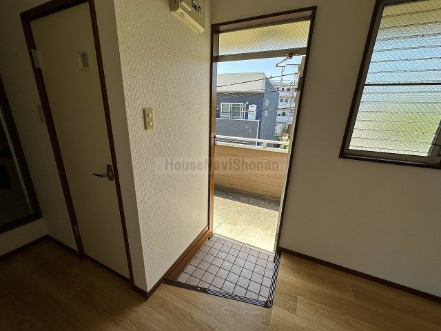 【玄関】 | コーポラス石井