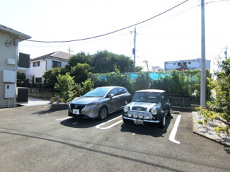 【駐車場】