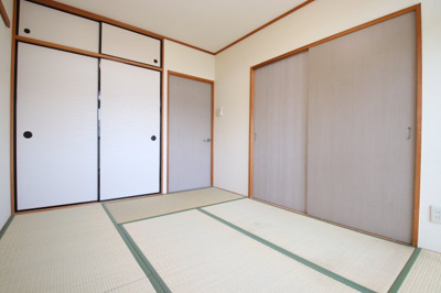 【寝室】 | チェリーガーデン