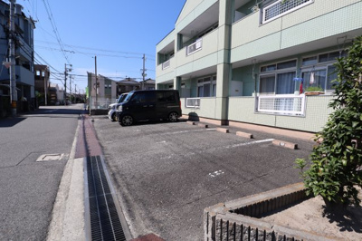 【駐車場】 | チェリーガーデン