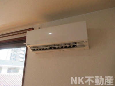 【設備】 | ドゥ・リュエルB（河内花園賃貸） | エアコンです