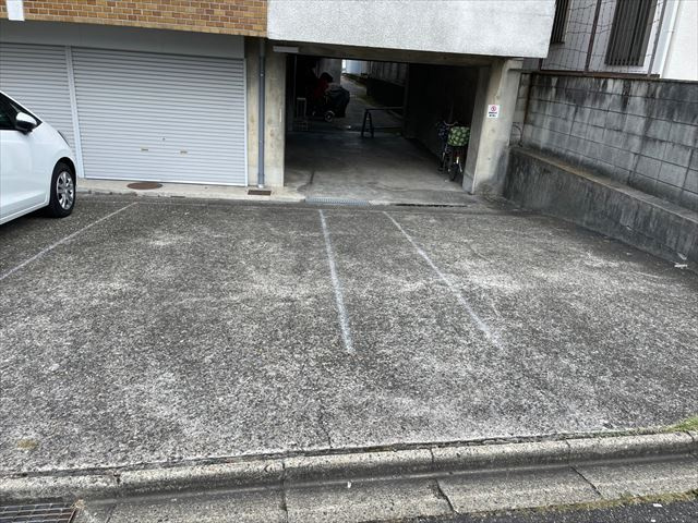つるいビルの駐車場|つるいビル