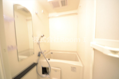 【浴室】 | プレサンス堺筋本町ディスティニー | 落ち着いた空間のお風呂です