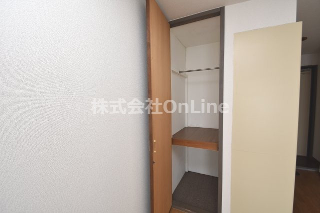 JP小阪（旧プレアール小阪）の収納