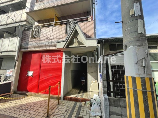 【エントランス】 | JP小阪（旧プレアール小阪）