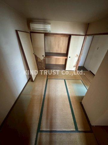 イーストハイツの和室|和室ならではの温かな和の空間で寛ぎの時間を過ごせます