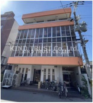 イーストハイツ