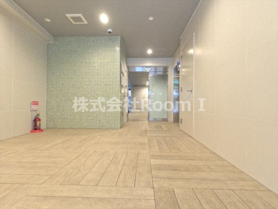 【ロビー】 | BRAVE北浜 | 落ち着いたロビーです