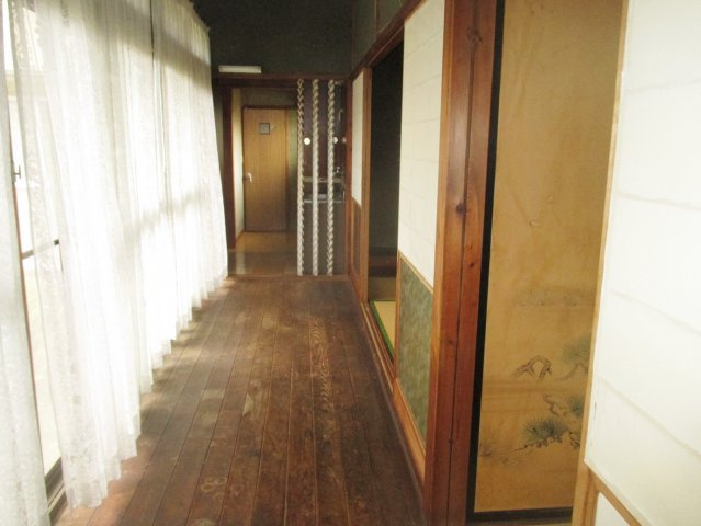 【設備】 | 伊豆の国市墹之上 中古住宅 EH03512 | 伊豆の国市墹之上　廊下