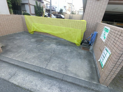 【その他共用部分】 | ナイスアーバンプラザ横浜蒔田 | ゴミ置場です。