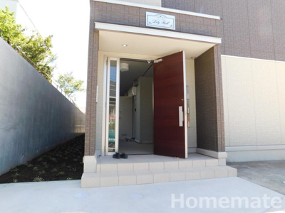 【エントランス】 | リリーベル