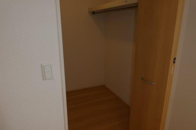 【収納】 | ヴェルデ溝口 | ウォークインクローゼット