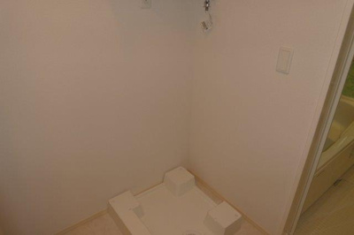 【その他】 | ヴェルデ溝口 | 洗濯機置き場