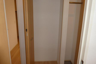 【収納】 | ヴェルデ溝口 | 廊下収納