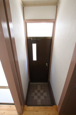 【玄関】 | 大阪狭山市茱萸木6丁目貸家